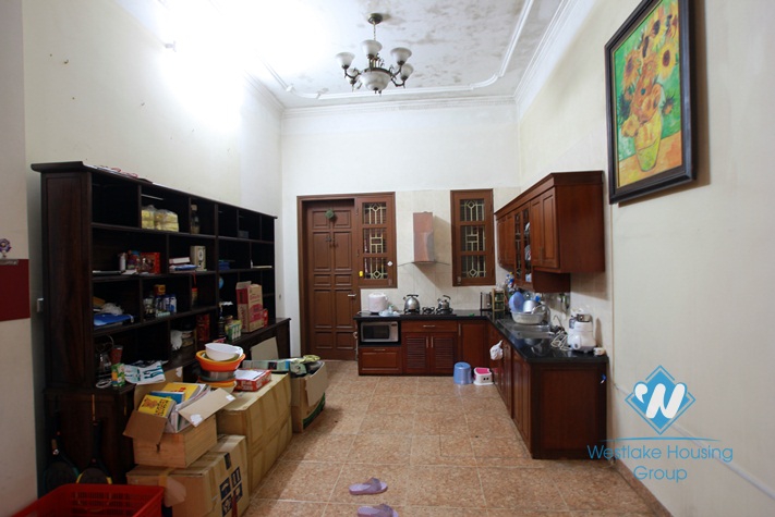 Unfurnished house for rent in Dang Thai Mai Street, Tay Ho, Ha Noi 